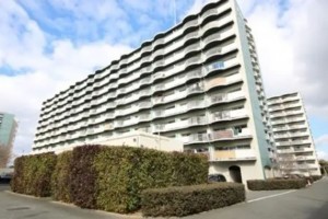 大阪市旭区太子橋、マンションの外観画像です