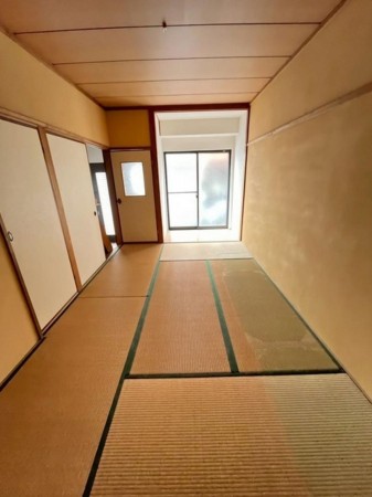 大阪市旭区清水、中古一戸建ての内装画像です