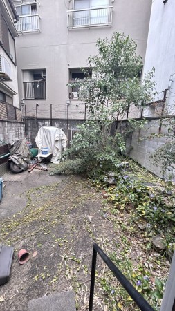 大阪市西成区玉出西、新築一戸建てのバルコニー画像です