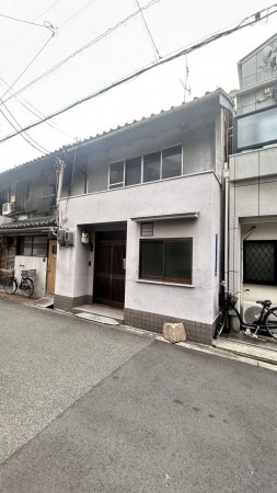 大阪市西成区玉出西、新築一戸建ての外観画像です