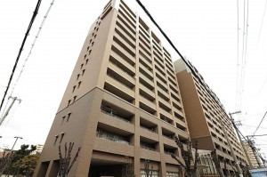 大阪市鶴見区今津南、マンションの外観画像です