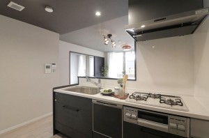 大阪市鶴見区今津南、マンションのキッチン画像です