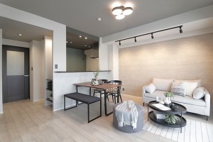 大阪市城東区諏訪、マンションの居間画像です