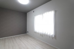 大阪市城東区諏訪、マンションの寝室画像です