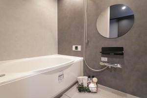 大阪市城東区諏訪、マンションの風呂画像です