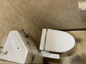 大阪市生野区巽南、中古一戸建てのトイレ画像です