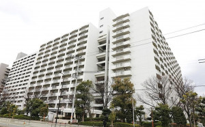 大阪市城東区森之宮、マンションの外観画像です