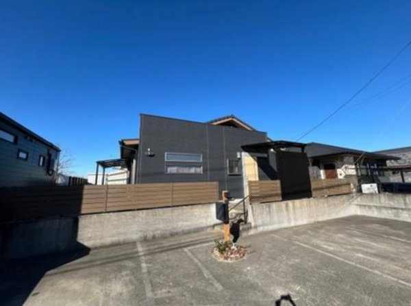 宮崎市月見ケ丘、中古一戸建ての画像です