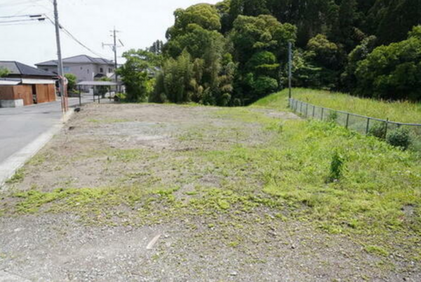 宮崎市佐土原町東上那珂、土地の画像です