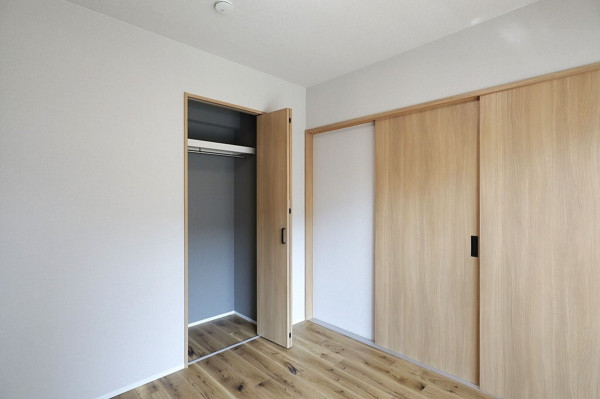 大阪市鶴見区放出東、マンションの子ども部屋画像です
