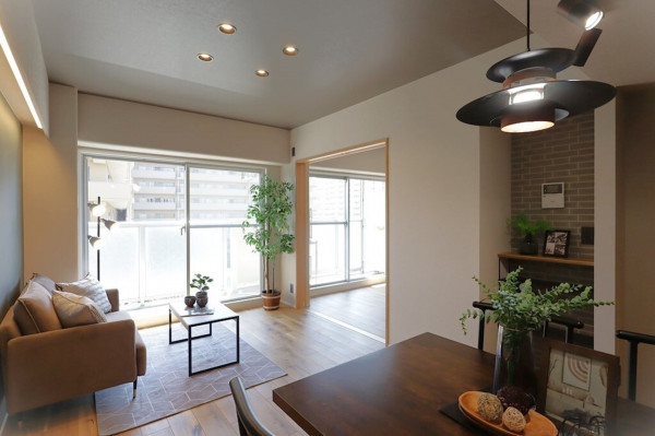 大阪市鶴見区放出東、マンションの居間画像です