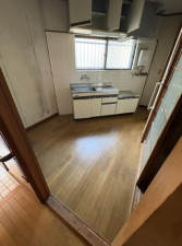 大阪市生野区生野西、中古一戸建てのキッチン画像です