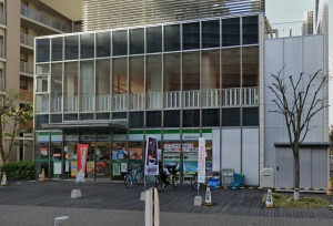 大阪市都島区中野町、マンションのコンビニ画像です