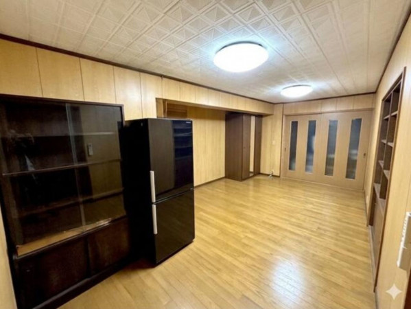 大阪市城東区今福南、中古一戸建ての居間画像です