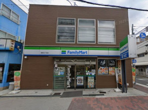 大阪市旭区新森、マンションのコンビニ画像です