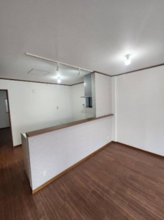 大阪市生野区小路東、中古一戸建ての内装画像です