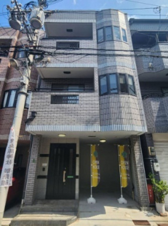 大阪市生野区小路東、中古一戸建ての外観画像です