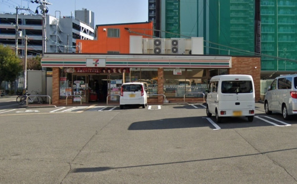 大阪市城東区今福西、マンションのコンビニ画像です