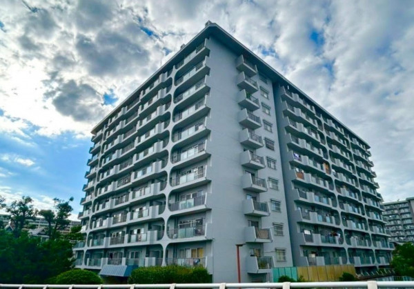 大阪市城東区今福西、マンションの外観画像です