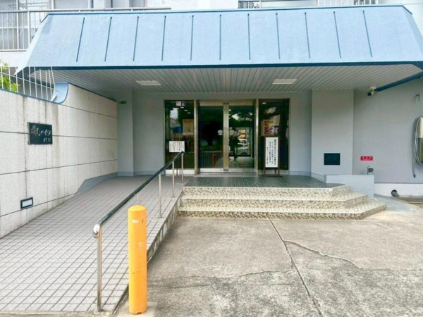 大阪市城東区今福西、マンションのエントランス画像です