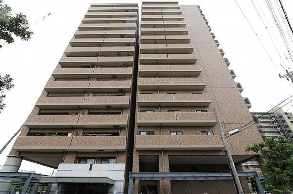 大阪市旭区高殿、マンションの外観画像です