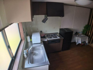 大阪市東成区中道、中古一戸建てのキッチン画像です