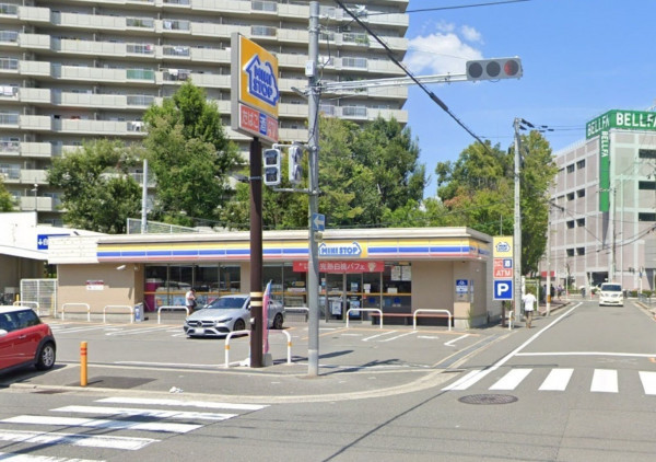 大阪市都島区高倉町、中古一戸建てのコンビニ画像です