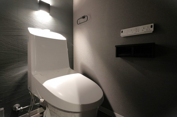 大阪市都島区都島南通、マンションのトイレ画像です