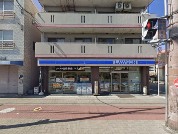 大阪市生野区勝山南、中古一戸建てのコンビニ画像です
