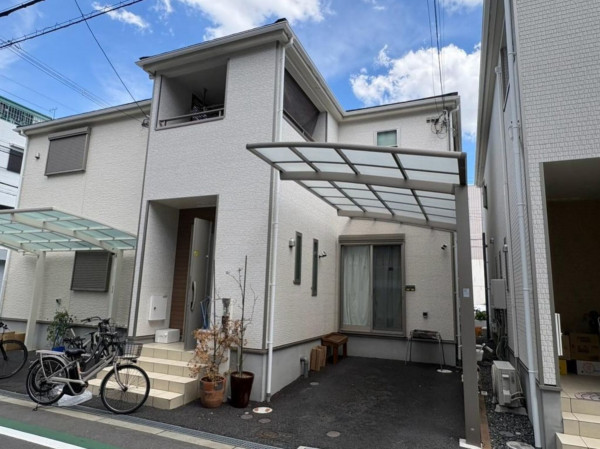大阪市生野区中川、中古一戸建ての外観画像です