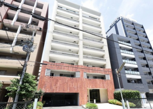 大阪市城東区中央、マンションの外観画像です