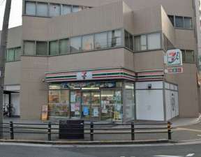 大阪市都島区中野町、マンションのコンビニ画像です