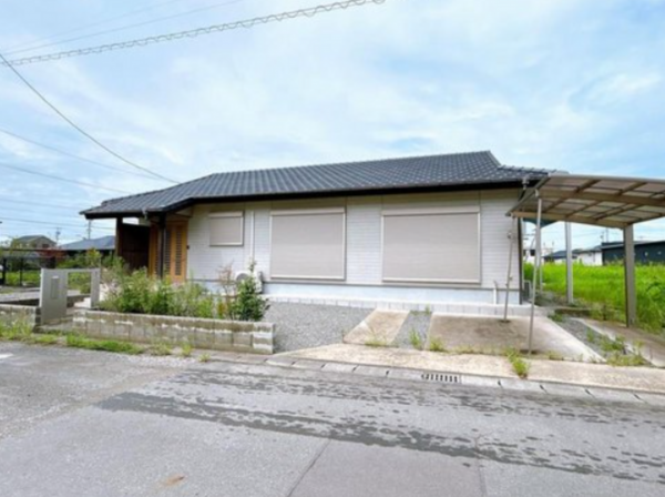 宮崎市稗原町、中古一戸建ての画像です