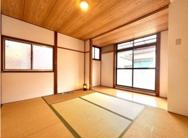 大阪市城東区鴫野西、中古一戸建ての寝室画像です