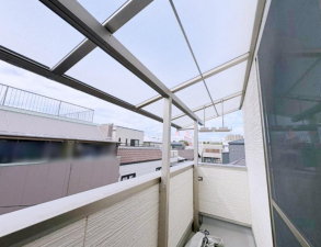 大阪市旭区森小路、中古一戸建てのバルコニー画像です