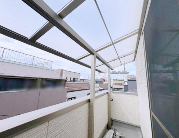 大阪市旭区森小路、中古一戸建てのバルコニー画像です