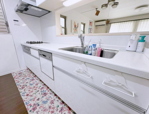 大阪市旭区森小路、中古一戸建てのキッチン画像です