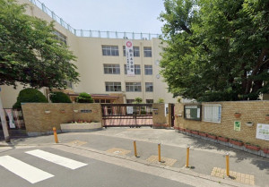 大阪市都島区大東町、マンションの小学校画像です
