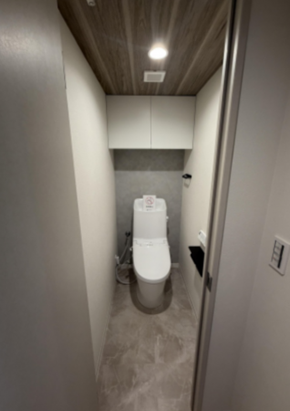 大阪市鶴見区諸口、マンションのトイレ画像です