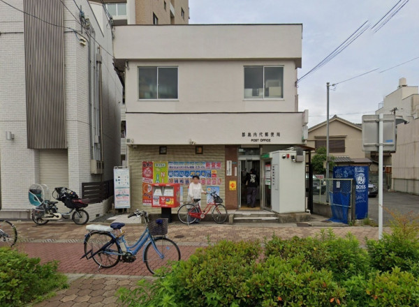 大阪市城東区成育、マンションの郵便局画像です