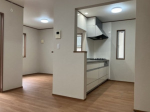 大阪市旭区清水、中古一戸建てのキッチン画像です