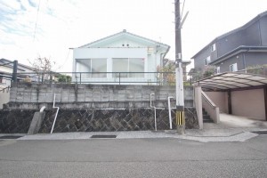 宮崎市桜ケ丘町、中古一戸建ての画像です