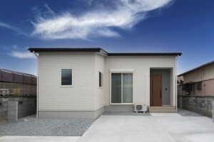 松阪市川井町、新築一戸建ての画像です