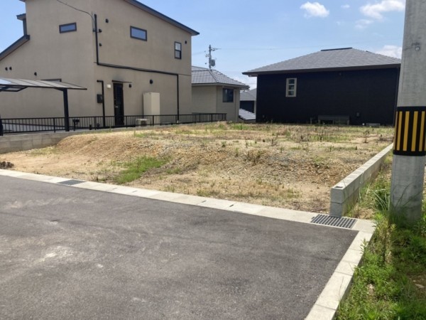 松阪市駅部田町、土地の画像です