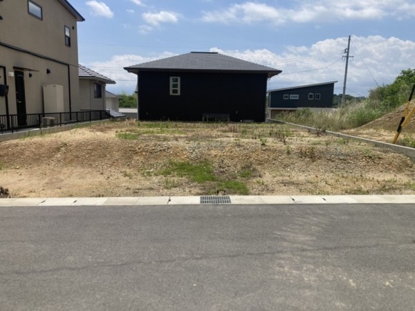 松阪市駅部田町、土地の画像です
