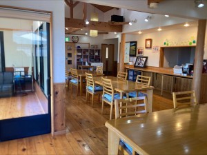 松阪市笹川町、収益物件/店舗の画像です