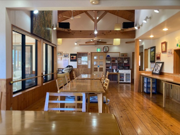 松阪市笹川町、収益物件/店舗の画像です