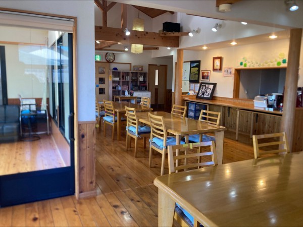 松阪市笹川町、収益物件/店舗の画像です