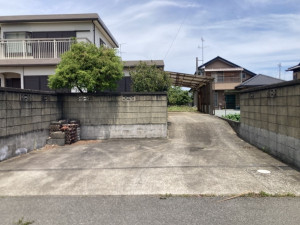 松阪市嬉野上野町、中古一戸建ての画像です
