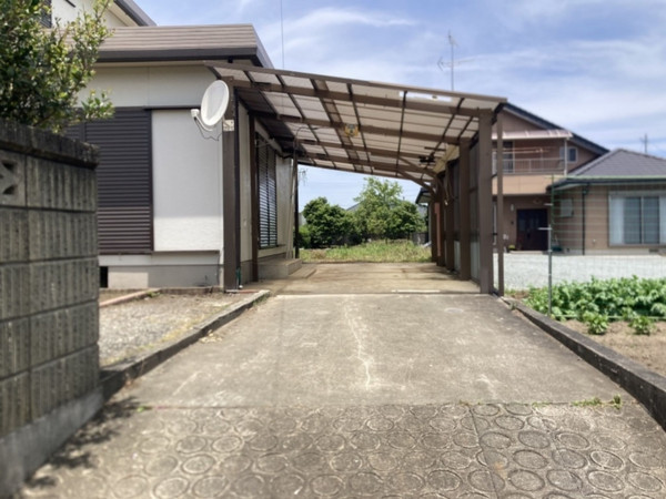 松阪市嬉野上野町、中古一戸建ての画像です